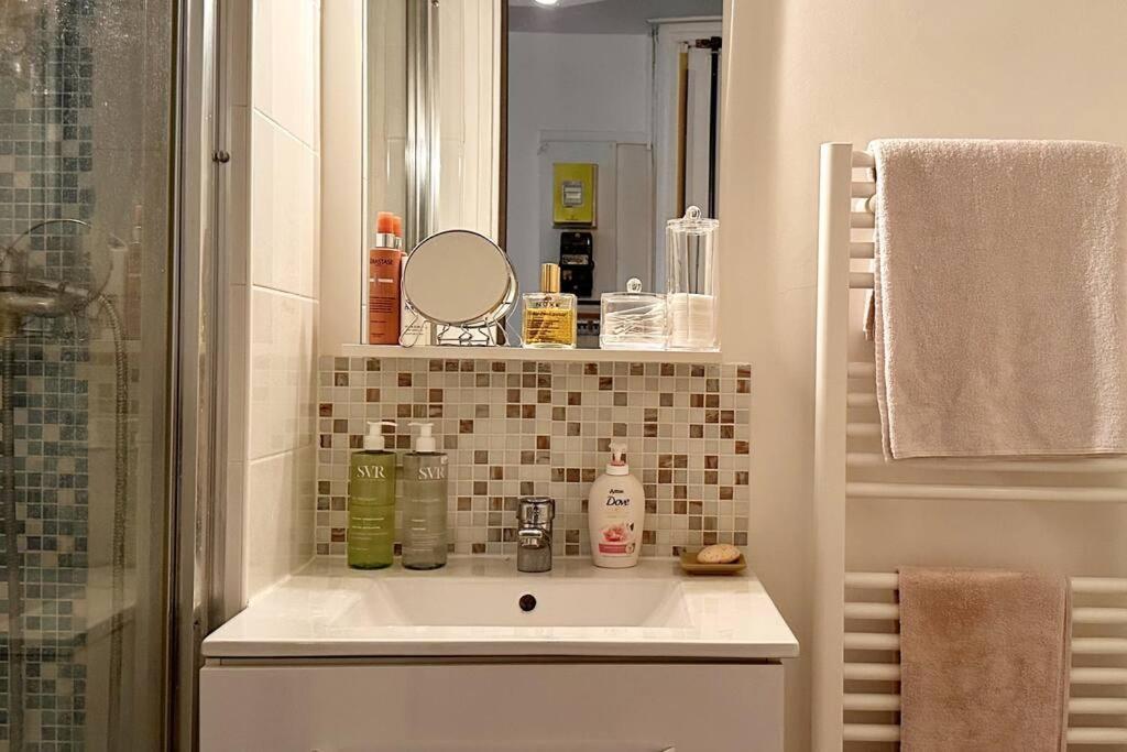 Studio Cozy Pour 2 Personnes Paris Bercy Appartement Buitenkant foto